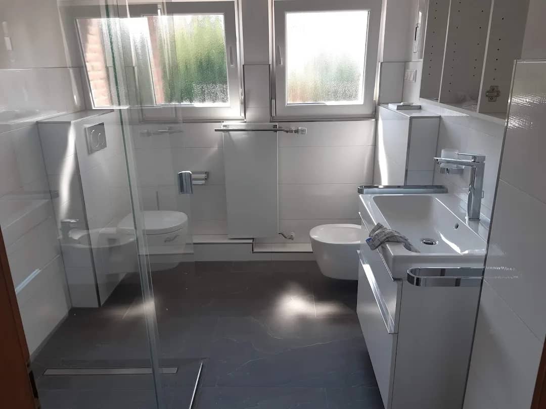 Realizacja glazurnicza nr 5 – Wrocław (zdjęcie 1)